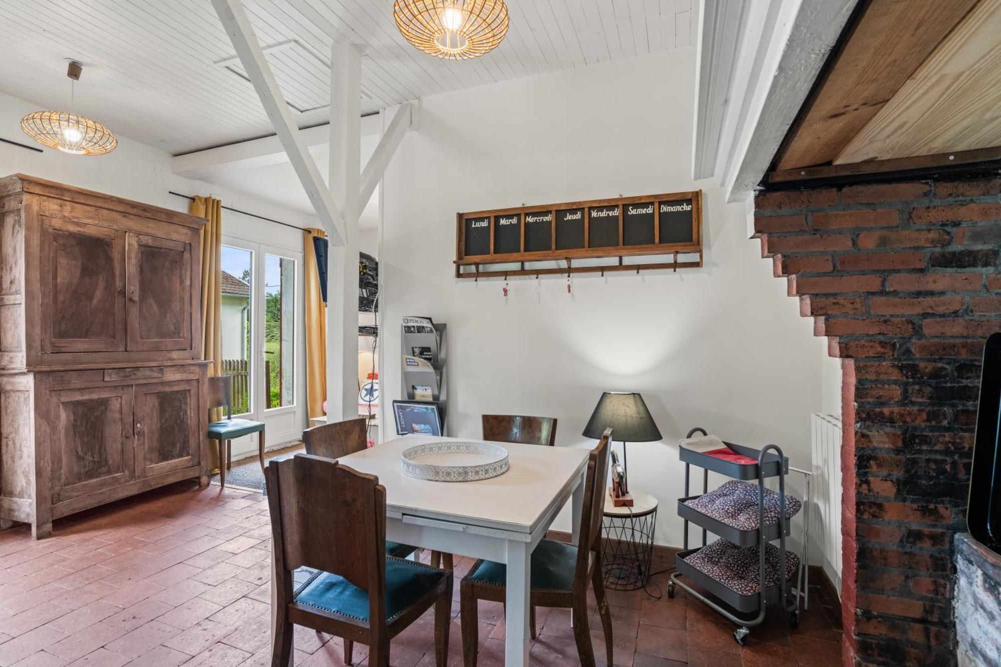 D&D, La Maison Des Ecureuils Lesperon  Bagian luar foto